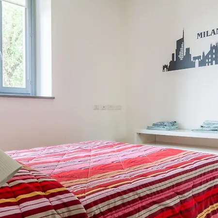 LUX Apartment Milano Metro M2-3